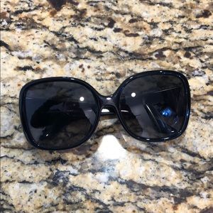 FENDI SUNGLASES